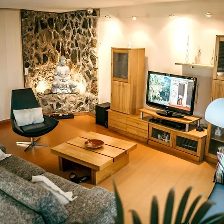 Apartmán One Bedroom With Sea View Private Pool And Furnished Garden At San Bartolome De Tirajana 1 Km Away From The Beach