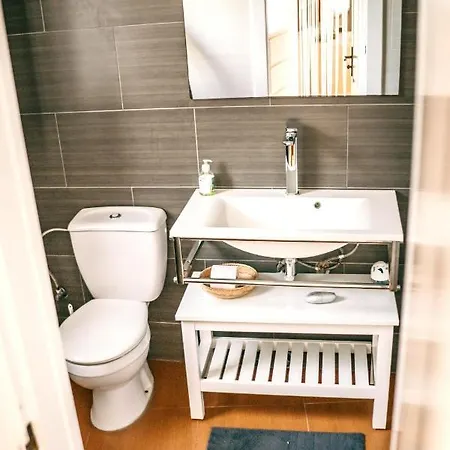 Apartmán One Bedroom With Sea View Private Pool And Furnished Garden At San Bartolome De Tirajana 1 Km Away From The Beach