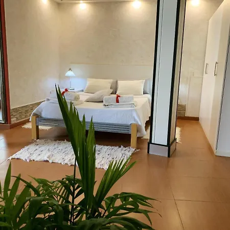 Apartmán One Bedroom With Sea View Private Pool And Furnished Garden At San Bartolome De Tirajana 1 Km Away From The Beach *
